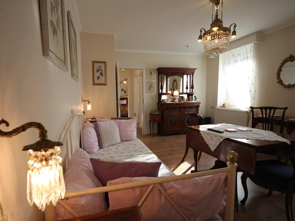 No.31 B&B Im Rosengarten 카펠렌-드루스와일러 외부 사진