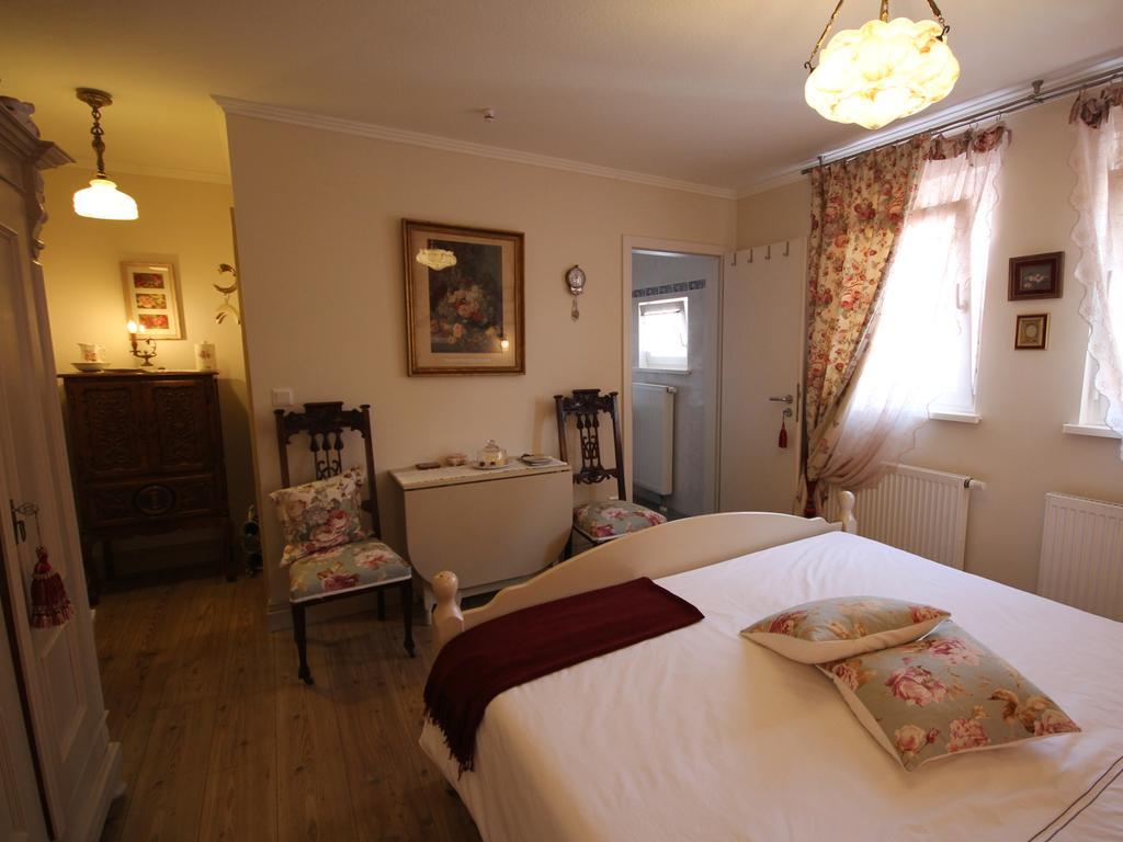 No.31 B&B Im Rosengarten 카펠렌-드루스와일러 외부 사진