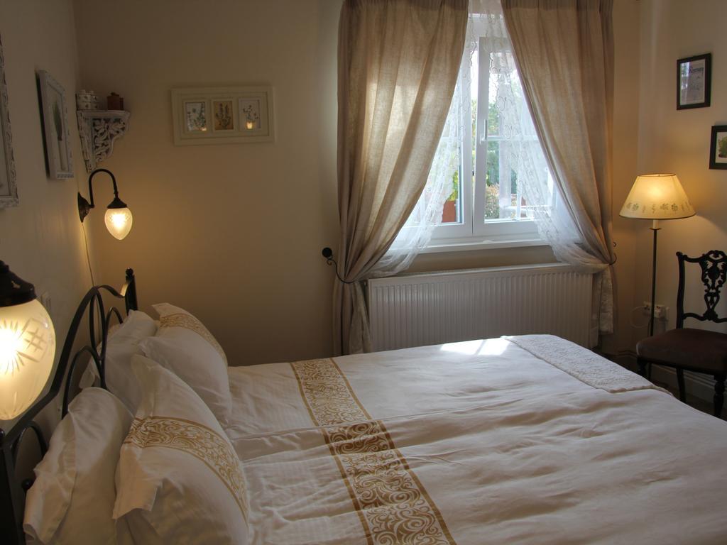 No.31 B&B Im Rosengarten 카펠렌-드루스와일러 외부 사진