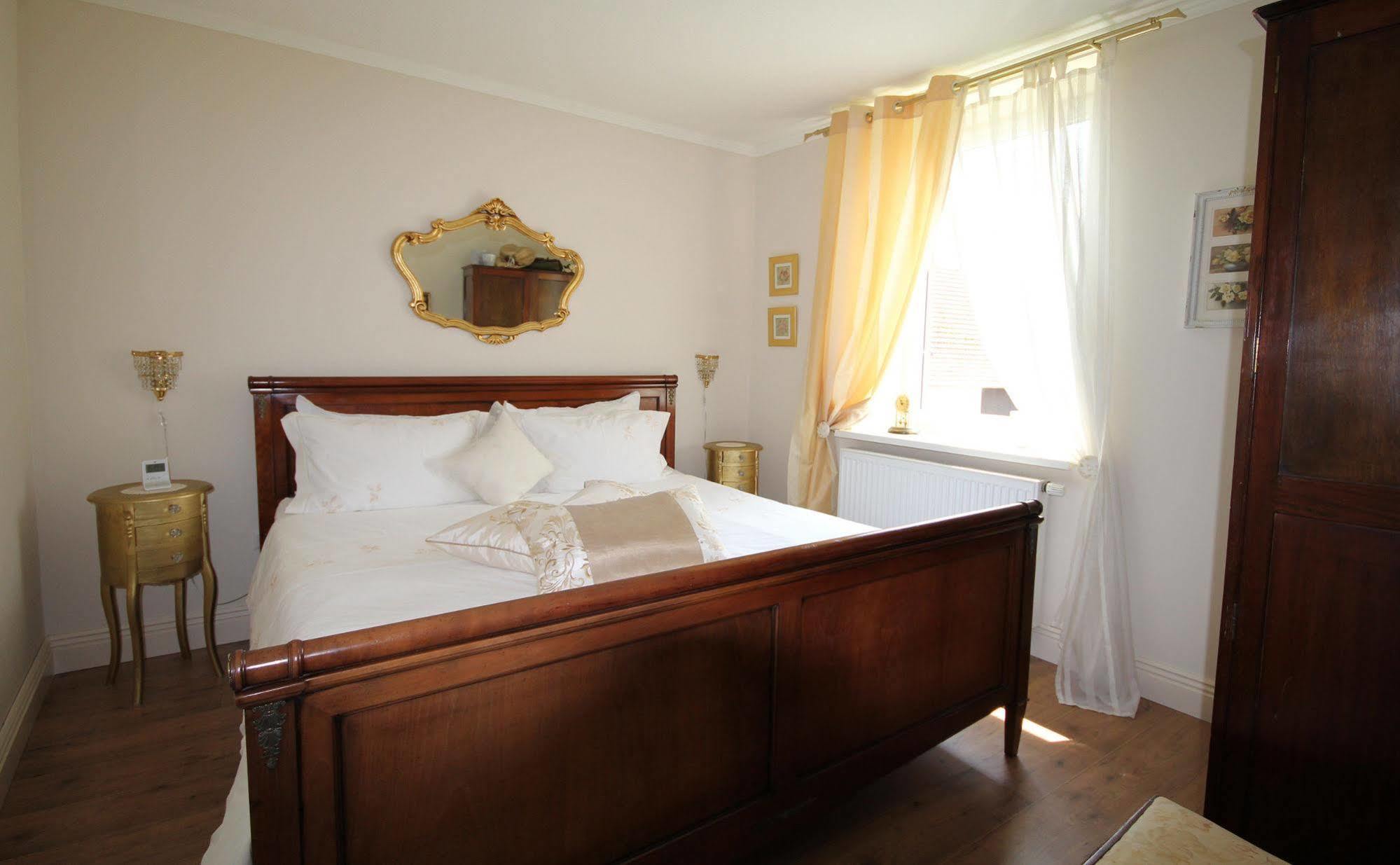 No.31 B&B Im Rosengarten 카펠렌-드루스와일러 외부 사진