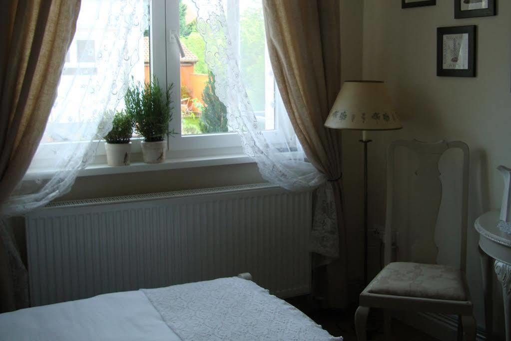 No.31 B&B Im Rosengarten 카펠렌-드루스와일러 외부 사진